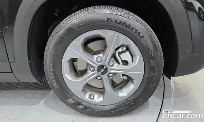 Kia Seltos 2024 1.6 Автомат в Москве № 20082, миниатюра 8