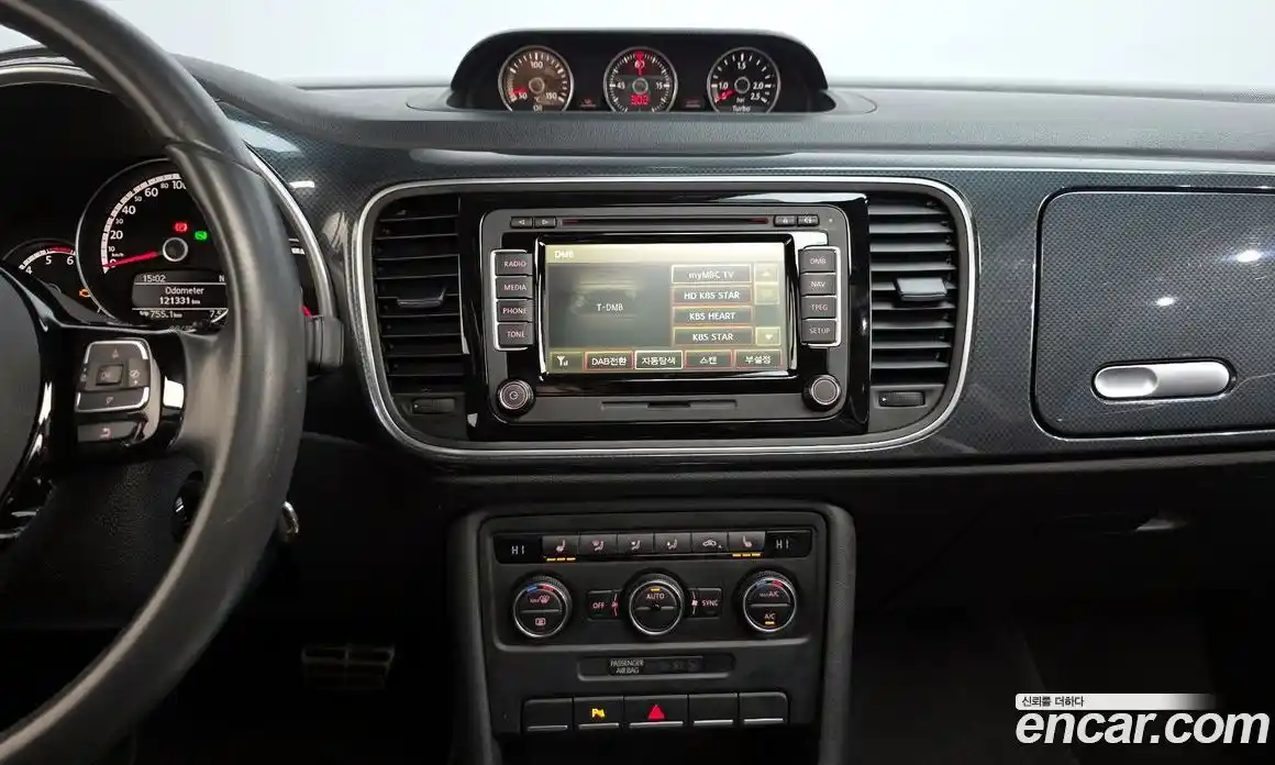 Volkswagen Beatle 2015 2.0 Автомат в Москве № 211758, фото 11