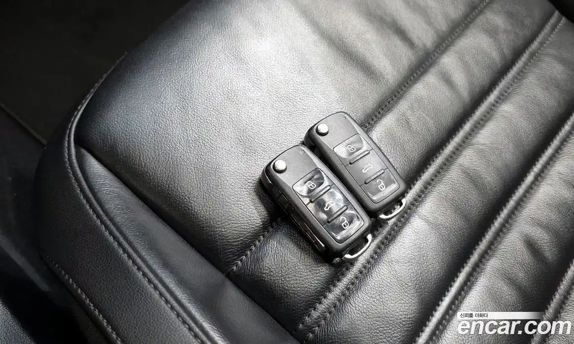 Volkswagen Beatle 2015 2.0 Автомат в Москве № 211758, фото 17