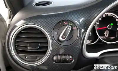 Volkswagen Beatle 2015 2.0 Автомат в Москве № 211758, миниатюра 5