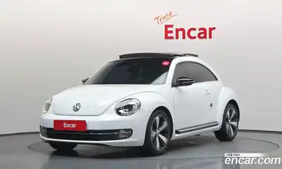 Volkswagen Beatle 2015 2.0 Автомат в Москве № 211758, миниатюра 6