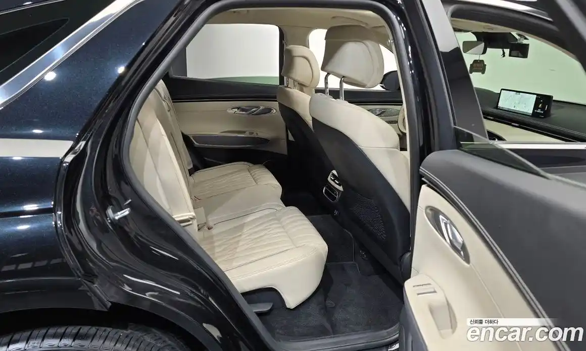 Genesis GV70 2023 2.5 Автомат в Москве № 21202, фото 18