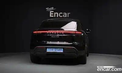 Porsche Macan 2025 0.2 Автомат в Москве № 213026, миниатюра 12