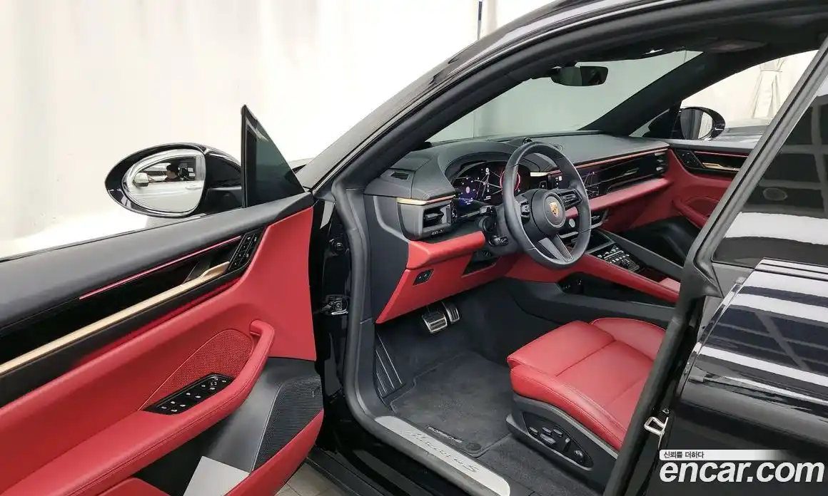 Porsche Macan 2025 0.2 Автомат в Москве № 213026, фото 15