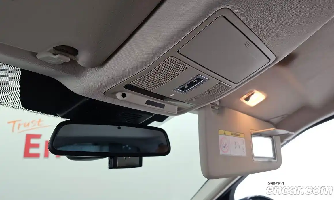 Land Rover Discovery Sport 2016 2.0 Автомат в Москве № 213553, фото 16