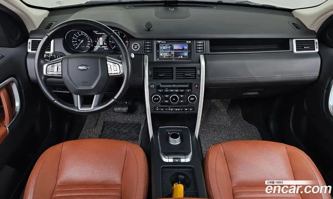 Land Rover Discovery Sport 2016 2.0 Автомат в Москве № 213553, фото 6