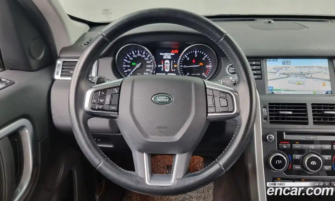 Land Rover Discovery Sport 2016 2.0 Автомат в Москве № 213723, фото 13