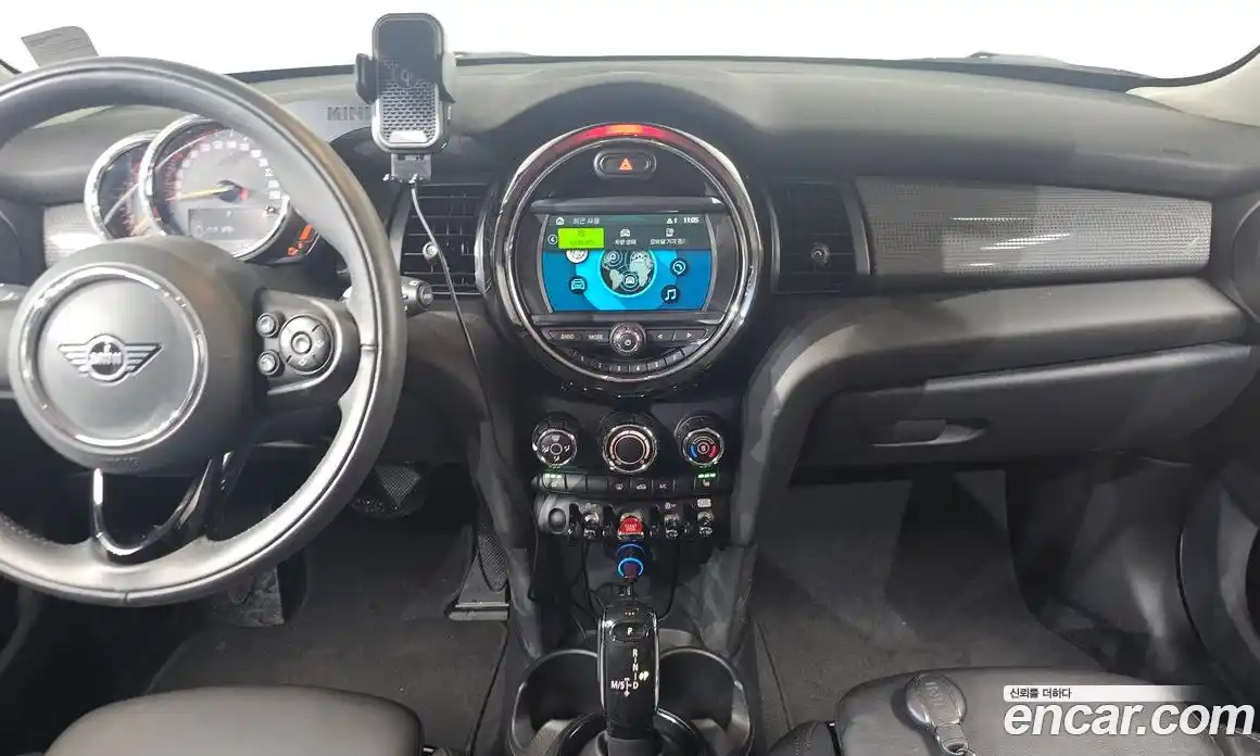 Mini Cooper 2020 1.5 Автомат в Москве № 214043, фото 7
