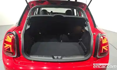 Mini Cooper 2020 1.5 Автомат в Москве № 214043, миниатюра 9