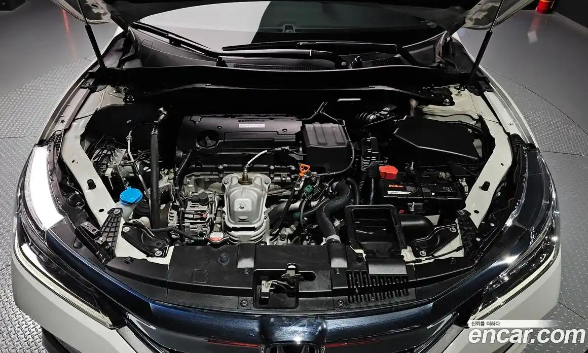 Honda Accord 2016 2.4 Автомат в Москве № 215689, фото 16