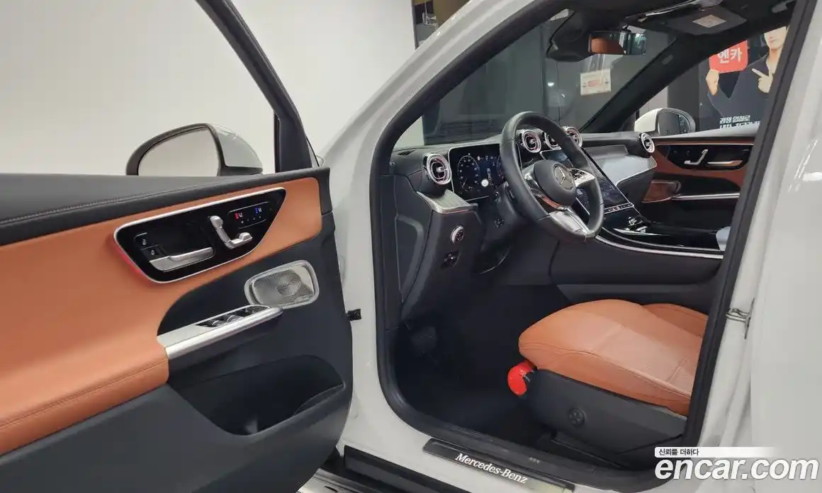 Mercedes-Benz GLC-Class 2025 2.0 Автомат в Москве № 220311, фото 15