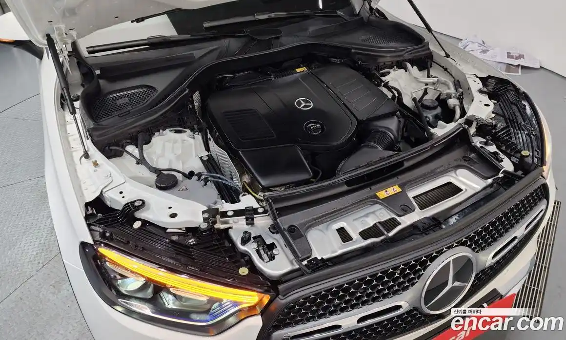 Mercedes-Benz GLC-Class 2025 2.0 Автомат в Москве № 220311, фото 4