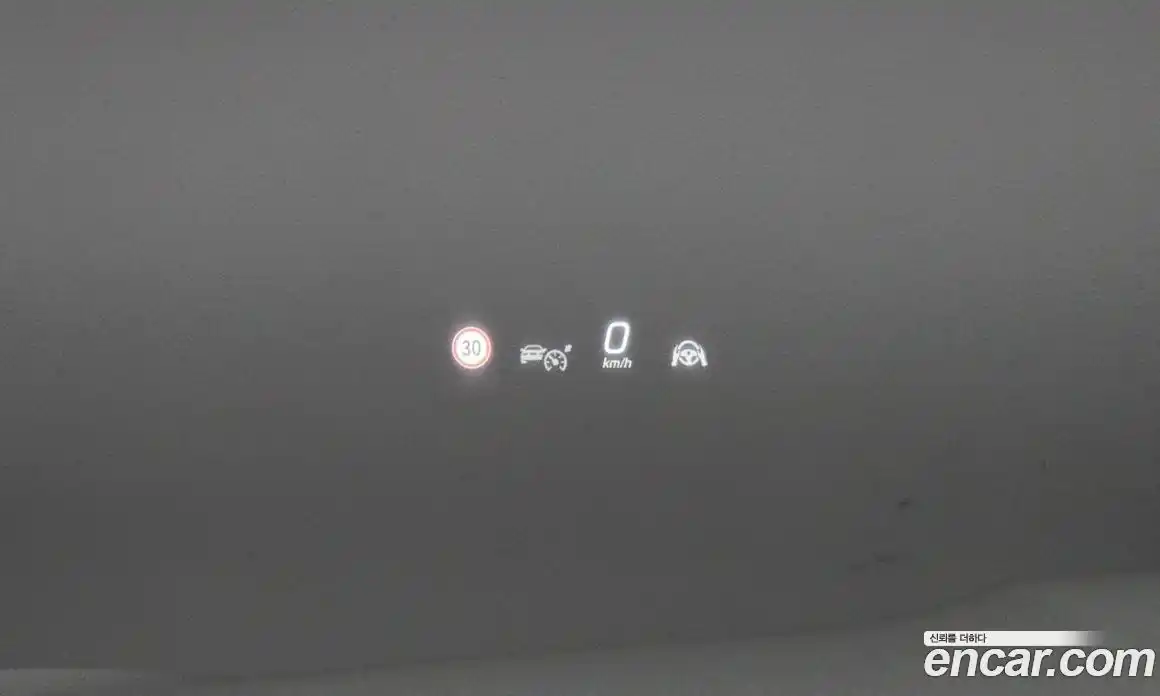 Mercedes-Benz GLC-Class 2025 2.0 Автомат в Москве № 220311, фото 10