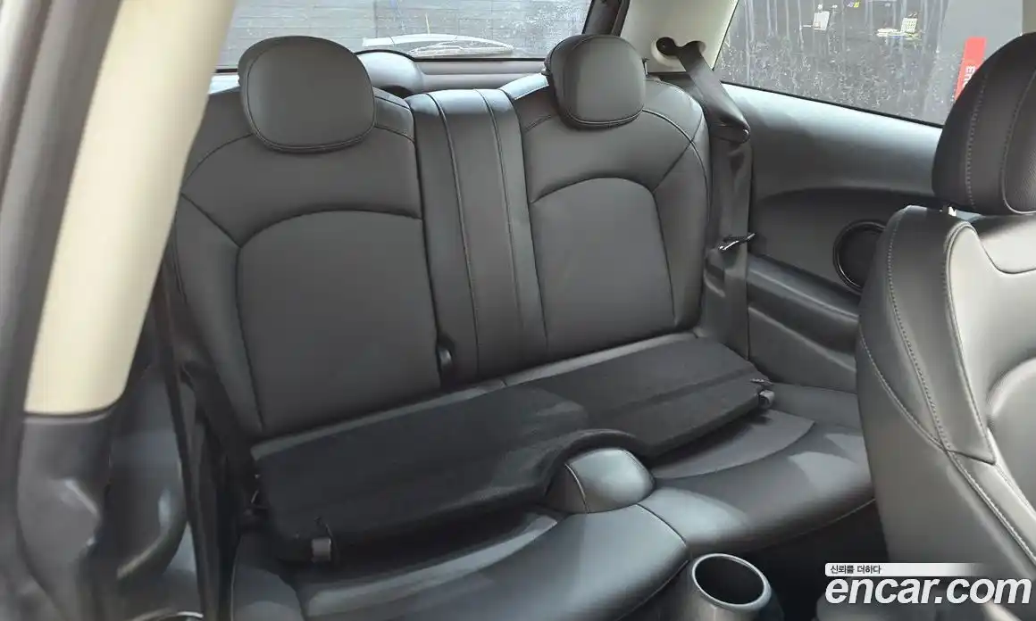 Mini Cooper 2020 1.5 Автомат в Москве № 220628, фото 18