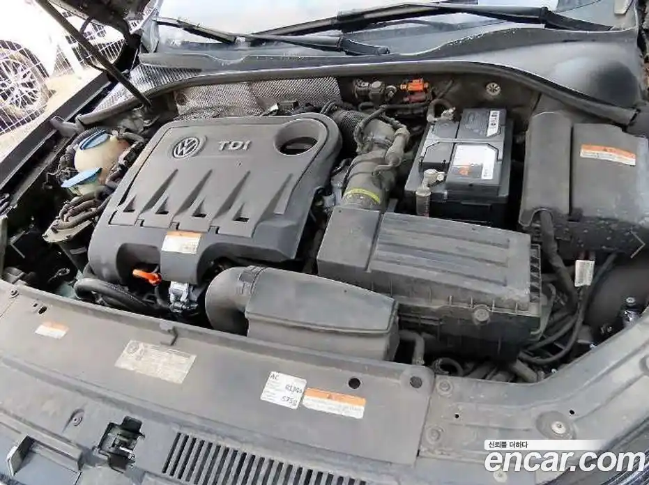 Volkswagen Passat 2013 2.0 Автомат в Москве № 226480, фото 18