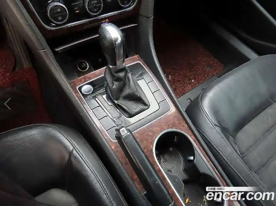 Volkswagen Passat 2013 2.0 Автомат в Москве № 226480, фото 10