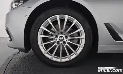 BMW 5-Series 2019 2.0 Автомат в Москве № 228969, миниатюра 5