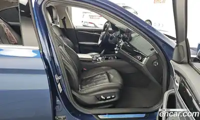 BMW 5-Series 2021 2.0 Автомат в Москве № 229031, миниатюра 4