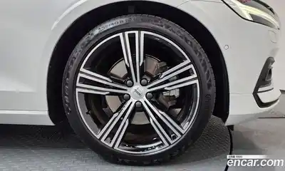 Volvo S60 2020 2.0 Автомат в Москве № 230502, миниатюра 2