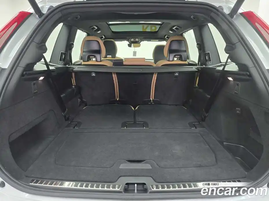 Volvo XC90 2025 2.0 Автомат в Москве № 230783, фото 19