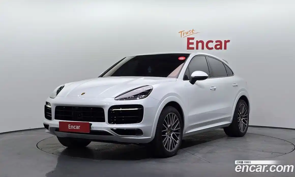 Porsche Cayenne 2023 3.0 Автомат в Москве № 230893, фото 1