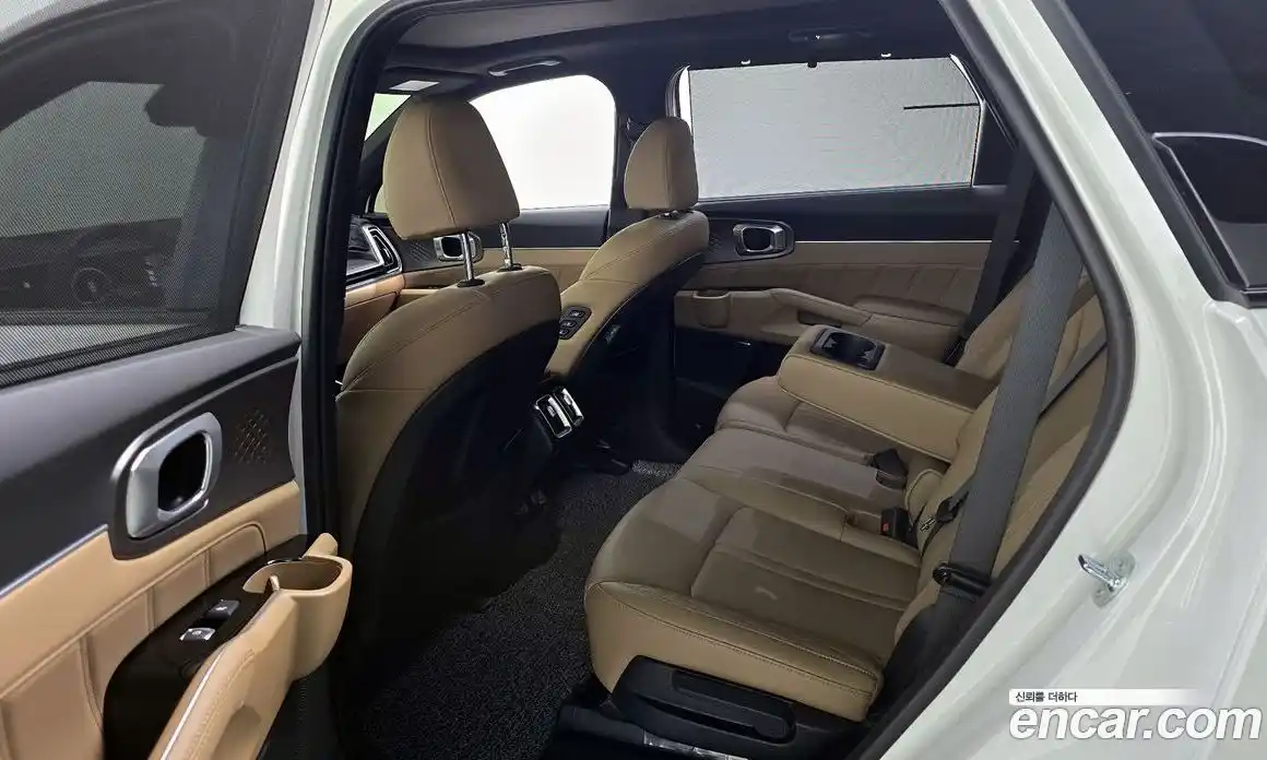 Kia Sorento 2024 1.6 Автомат в Москве № 249155, фото 16