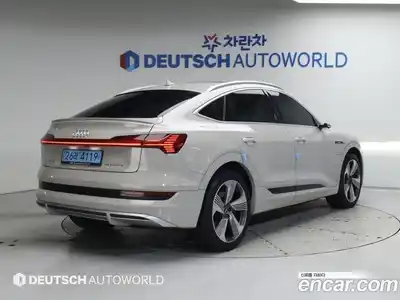 Audi e-tron 2022 0.2 Автомат в Москве № 250525, миниатюра 2