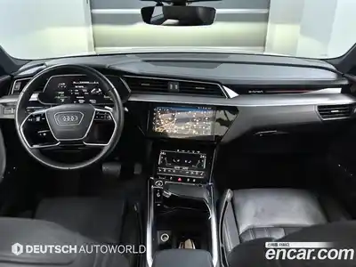 Audi e-tron 2022 0.2 Автомат в Москве № 250525, миниатюра 7