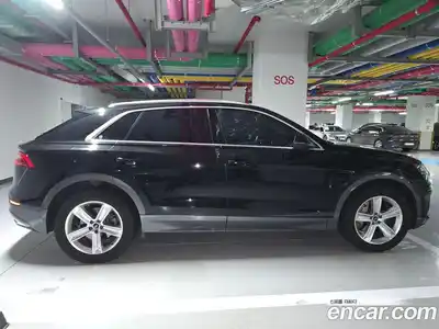 Audi Q8 2022 3.0 Автомат в Москве № 250793, миниатюра 2