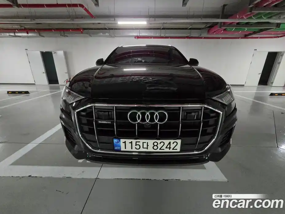 Audi Q8 2022 3.0 Автомат в Москве № 250793, фото 3