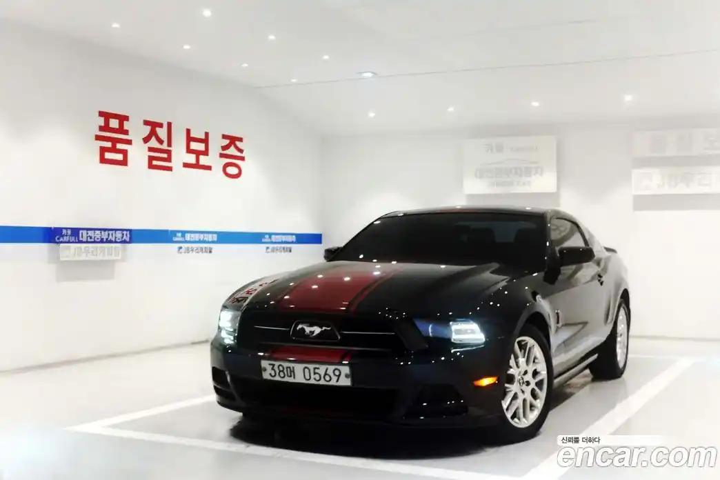 Ford Mustang 2014 3.7 Автомат в Москве № 255686, фото 1