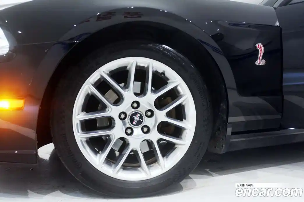 Ford Mustang 2014 3.7 Автомат в Москве № 255686, фото 9