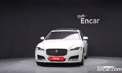 Jaguar XF, 2018