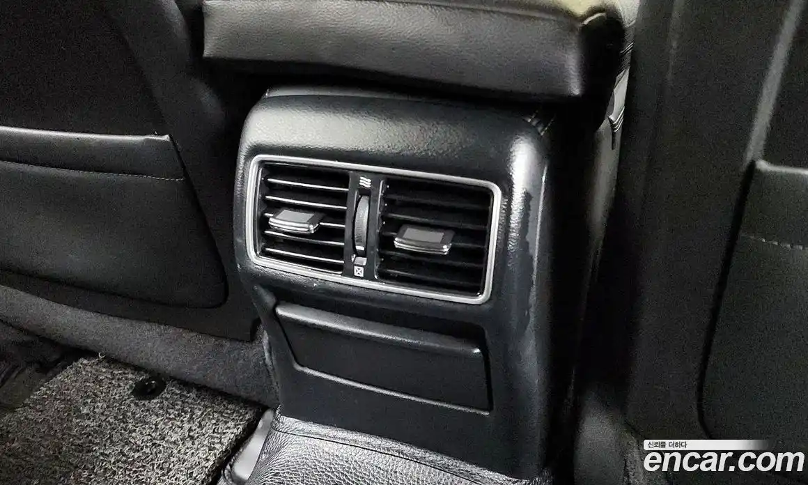 Infiniti Q50 2016 3.5 Автомат в Москве № 256155, фото 5