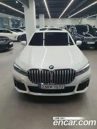 BMW 7-Series 2021 3.0 Автомат в Москве № 282764, миниатюра 2
