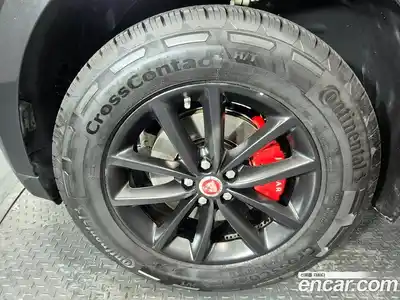 Jaguar F-Pace 2017 2.0 Автомат в Москве № 283963, миниатюра 6