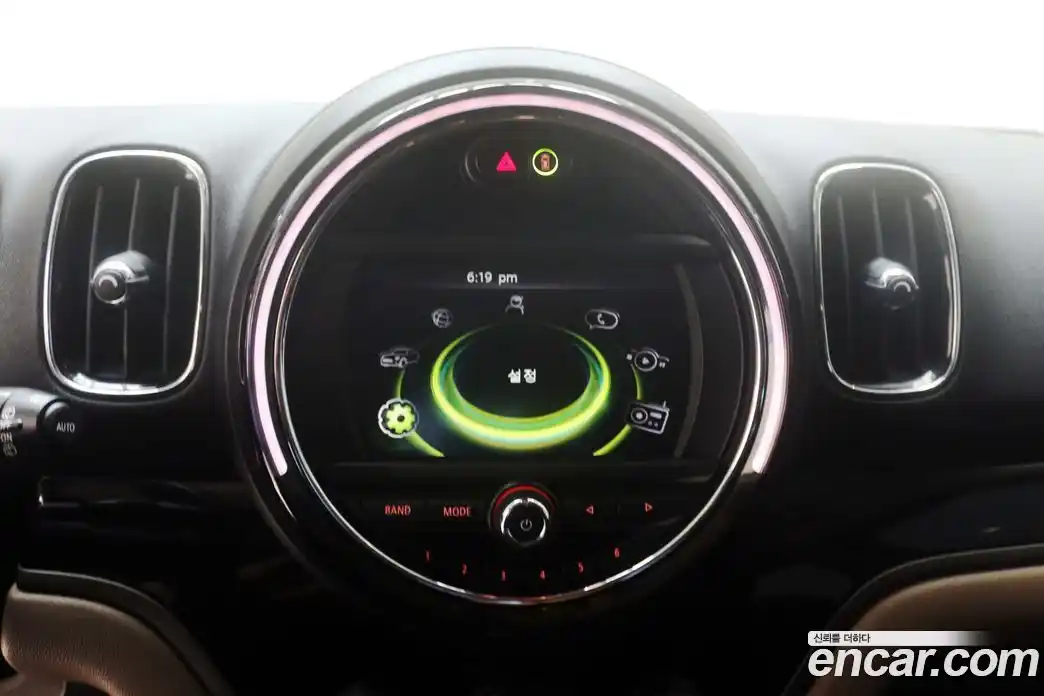 Mini Countryman 2017 2.0 Автомат в Москве № 300172, фото 16