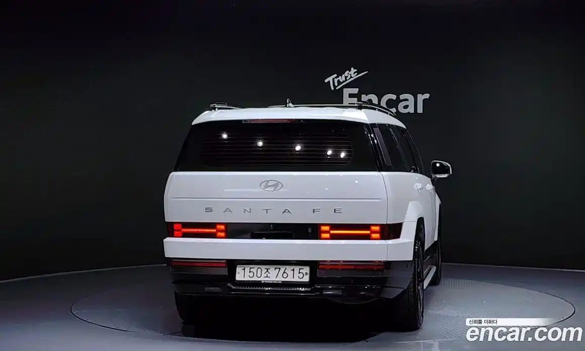 Hyundai Santa Fe 2024 1.6 Автомат в Москве № 303116, фото 15