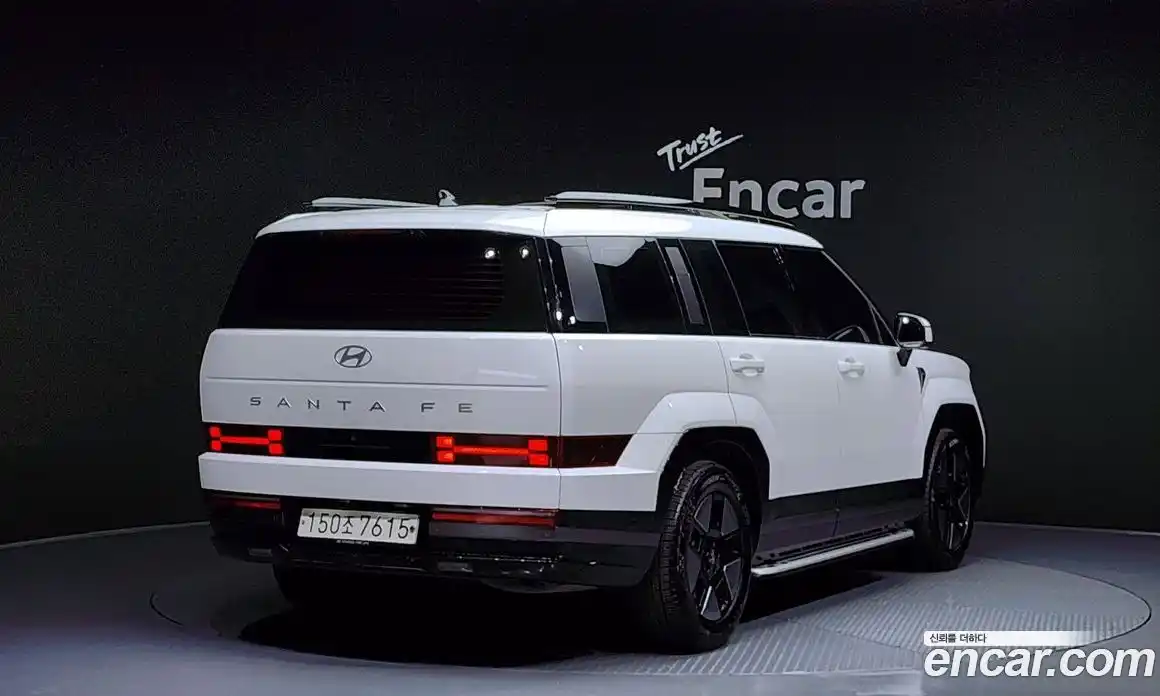 Hyundai Santa Fe 2024 1.6 Автомат в Москве № 303116, фото 17