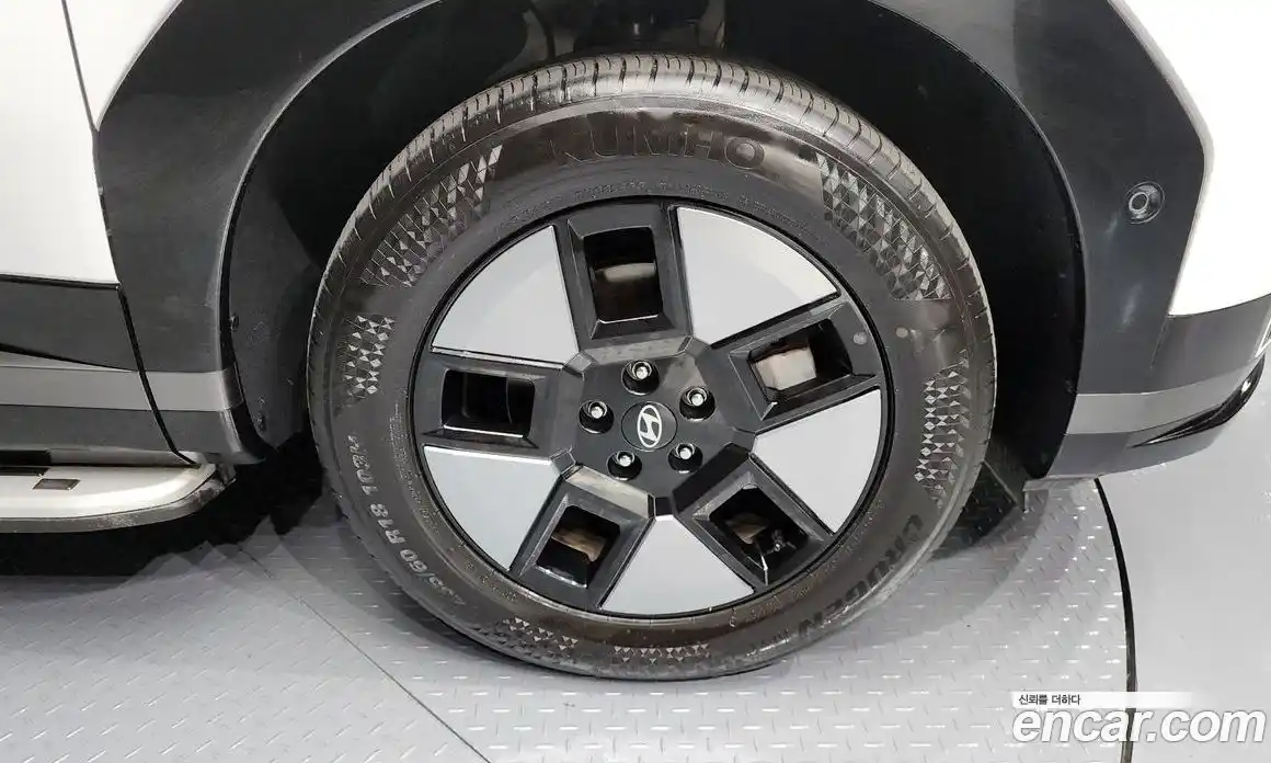 Hyundai Santa Fe 2024 1.6 Автомат в Москве № 303116, фото 9