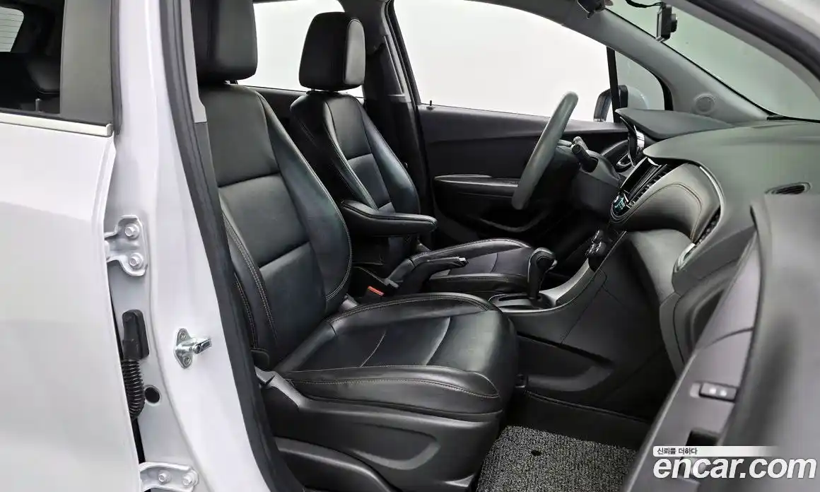 Chevrolet Trax 2018 1.4 Автомат в Москве № 314458, фото 12