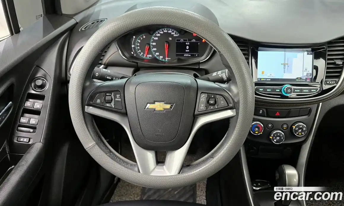 Chevrolet Trax 2018 1.4 Автомат в Москве № 314458, фото 14