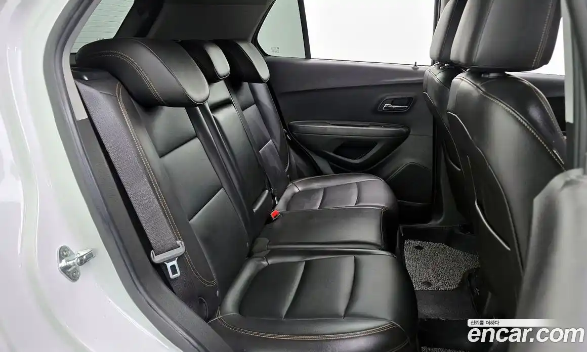 Chevrolet Trax 2018 1.4 Автомат в Москве № 314458, фото 15