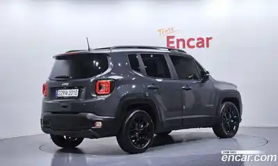 Jeep Renegade 2023 1.3 Автомат в Москве № 318092, миниатюра 2