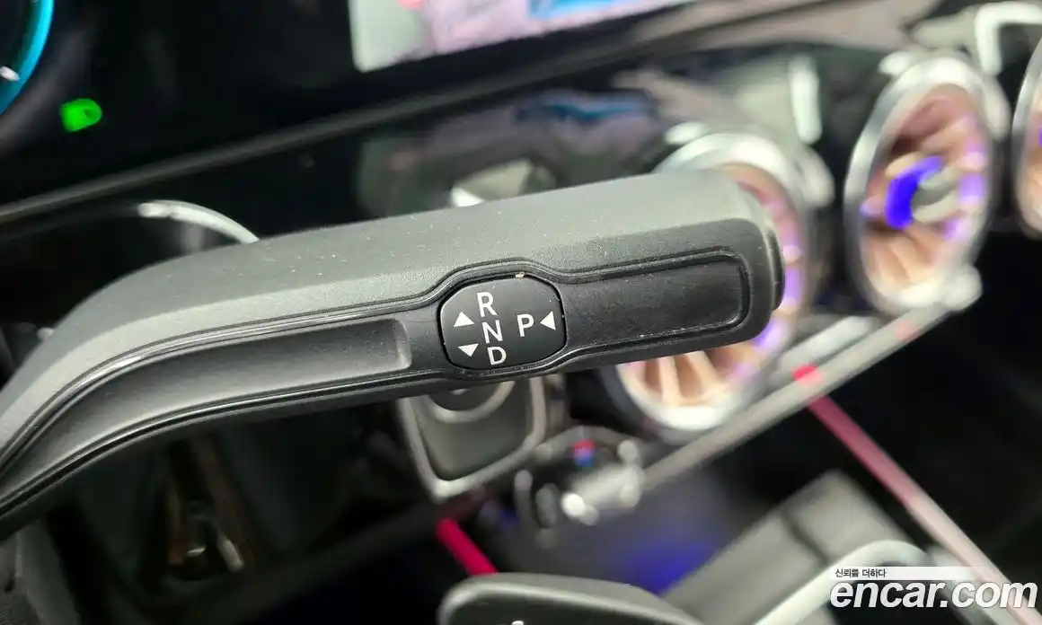 Mercedes-Benz EQA 2021 0.2 Автомат в Москве № 324676, фото 11