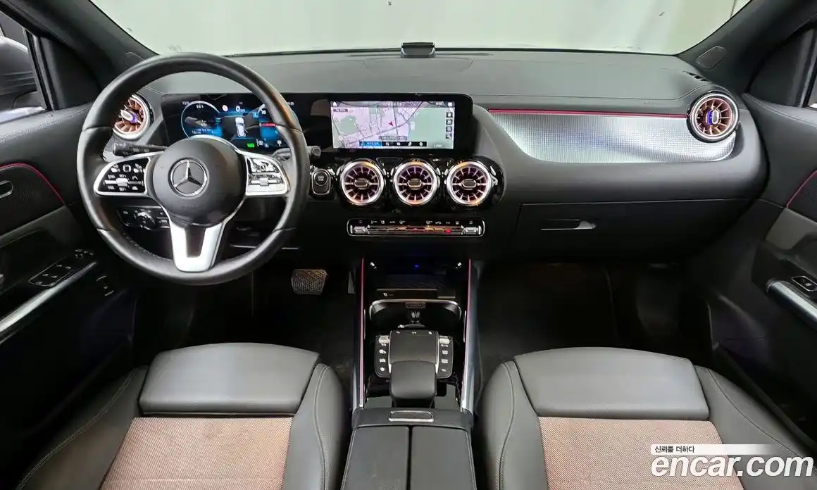 Mercedes-Benz EQA 2021 0.2 Автомат в Москве № 324676, фото 17