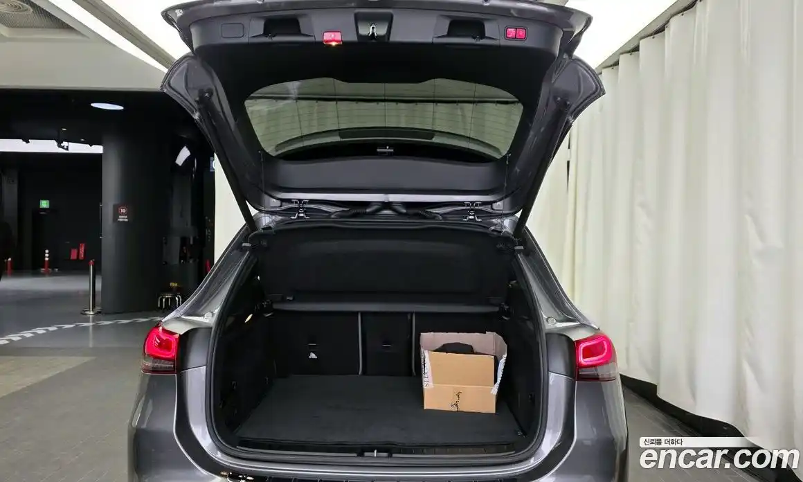 Mercedes-Benz EQA 2021 0.2 Автомат в Москве № 324676, фото 7