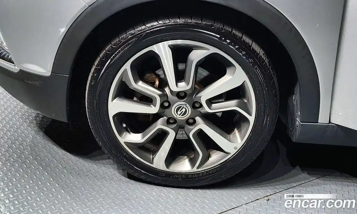 SsangYong TIBOLI 2016 1.6 Автомат в Москве № 33553, фото 5