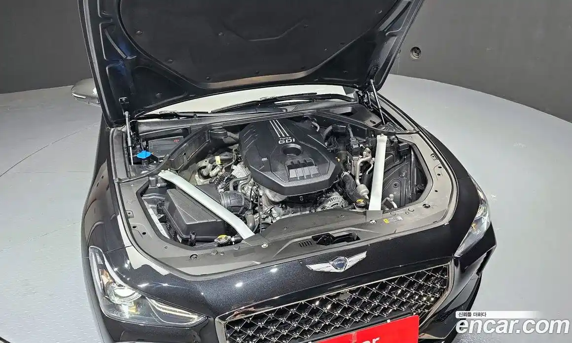 Genesis G70 2018 2.0 Автомат в Москве № 339884, фото 13