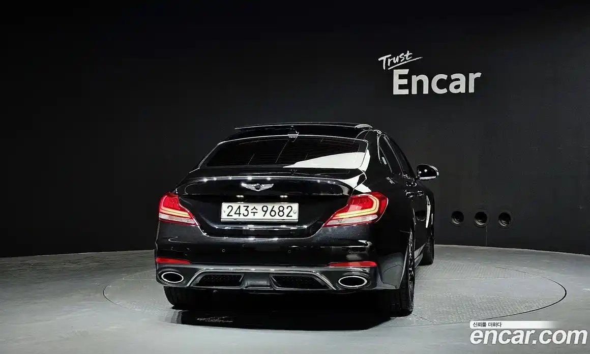 Genesis G70 2018 2.0 Автомат в Москве № 339884, фото 9